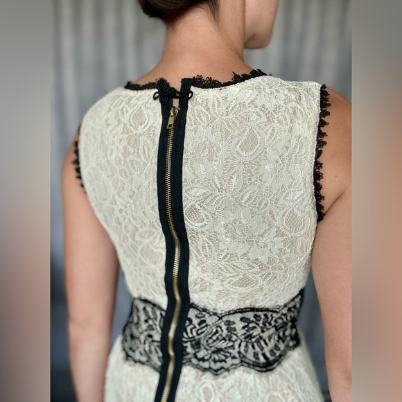 Off White Cream and Black Lace Angel FTE London Dress, Women’s Small - Picture 4 of 9